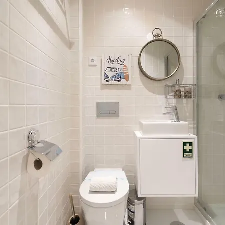 Lovelystay - Majestic Flat In City Center *